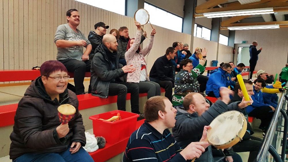 Die Fans der Thüringer Landesmeister im Hallenfußball.